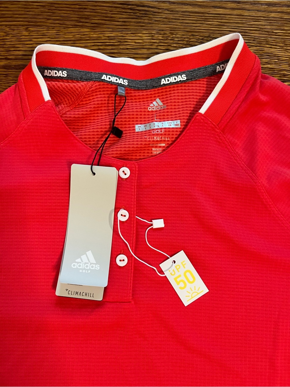 NWT Adidas Climachill upf 50 Women’s Red Short-Sleeve Henley Golf Top Shirt - Picture 3 of 9